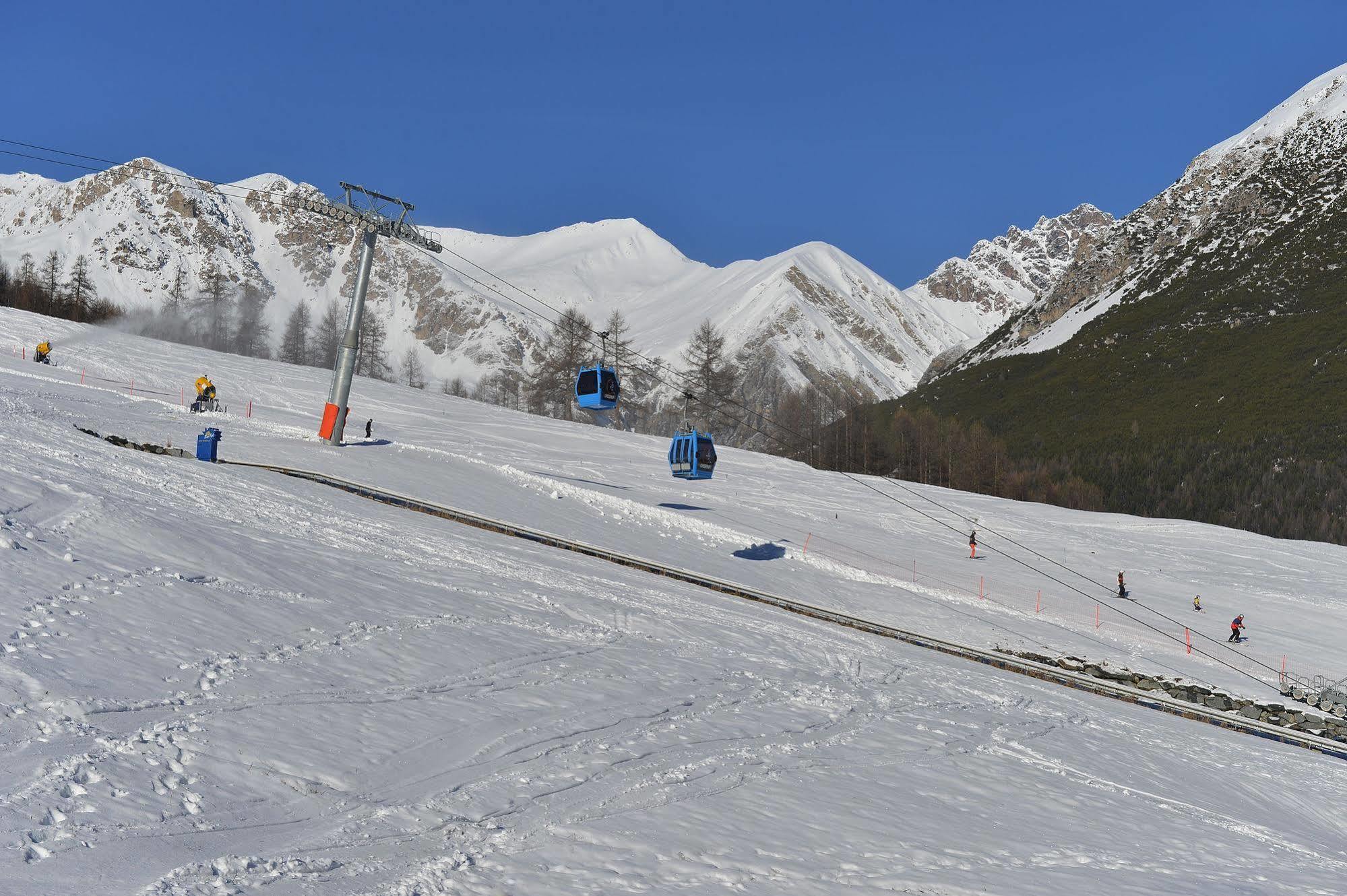 Hotel Costanza Mountain Holiday Livigno Esterno foto